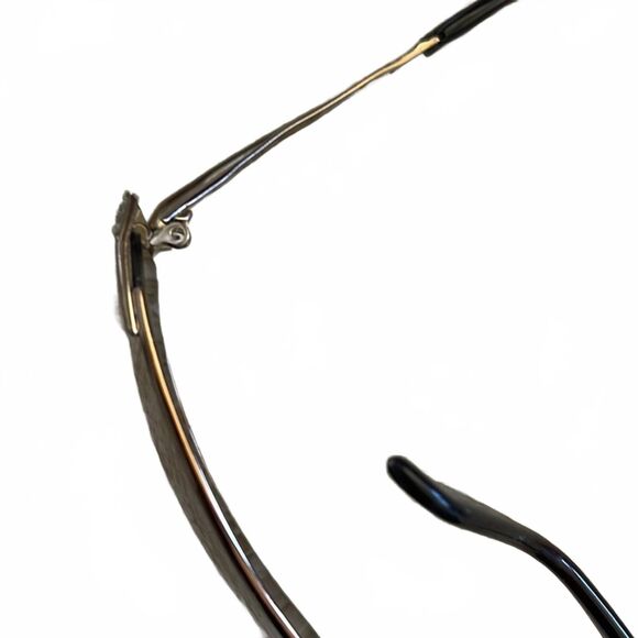 Versace Sunglasses with Black and Gold Detailing Needs Attention